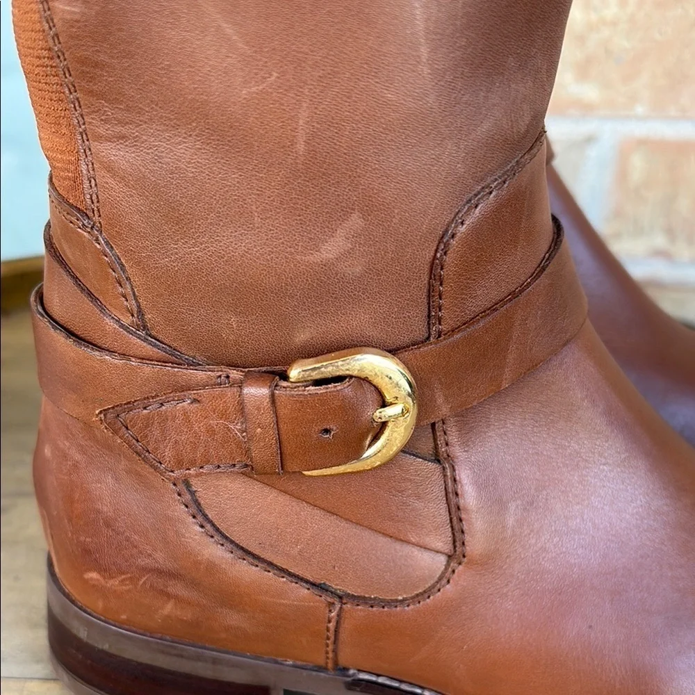 Clarks Tan Leather  Boots